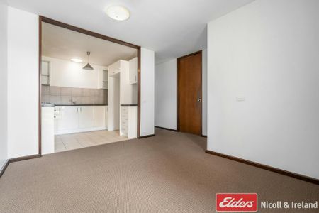 2 BEDROOM TOWN HOUSE! - Photo 3