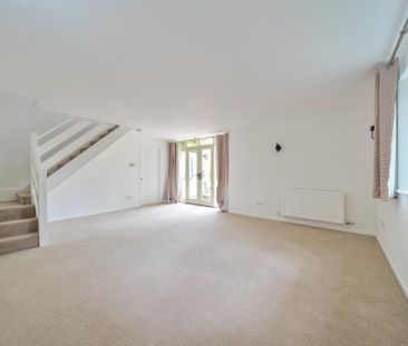 2 bedroom cottage to rent - Photo 1