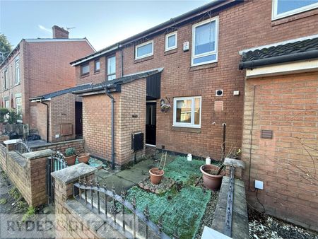 Ashton Road East, 160, Failsworth, M35 9PG, Manchester - Photo 3
