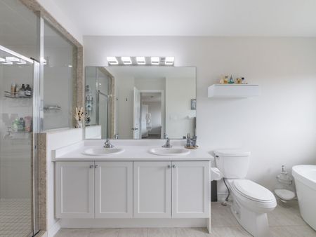 For Lease - 1226 Corby Way, Innisfil, Ontario - Photo 5