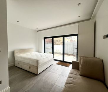 1 Bed Flat, Santley Street, SW4 - Photo 5