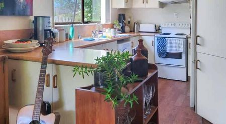 Te Kauwhata - Country Atmosphere - 2 Bedroom House with Tranquil View - Photo 5