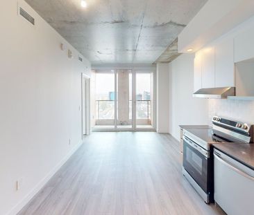 From bold architecture to sweeping skyline views, Skyla is where do... - Photo 5