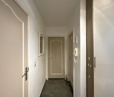 Appartement met garage dichtbij het centrum van Melsele - Foto 3