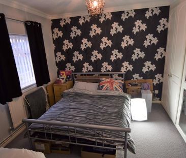 1 bedroom terraced house to rent - Photo 2