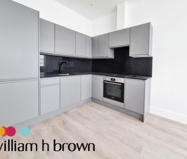 North Station Road, Colchester - Photo 1