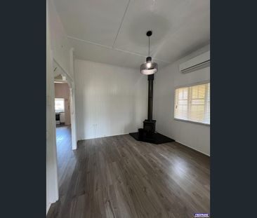 LOVELY CHARACTER HOME - Photo 3