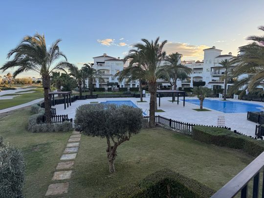 Alquiler de piso en Calle Abadejo, 17 C - Photo 1