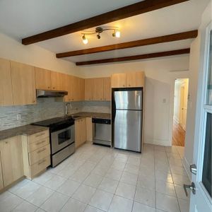 Verdun - Superbe 3 1/2 Avec Cour Arrière - Photo 3