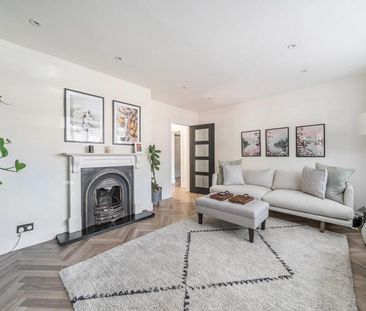5 bedroom detached house to rent - Photo 4