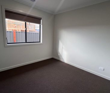 Brand new 3 bedroom house in Berwick Minta Estate - Photo 3
