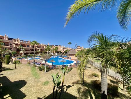 Middle Floor Apartment in Hacienda del Sol - Photo 2