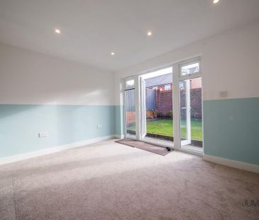 3 bedroom detached house to rent - Photo 5