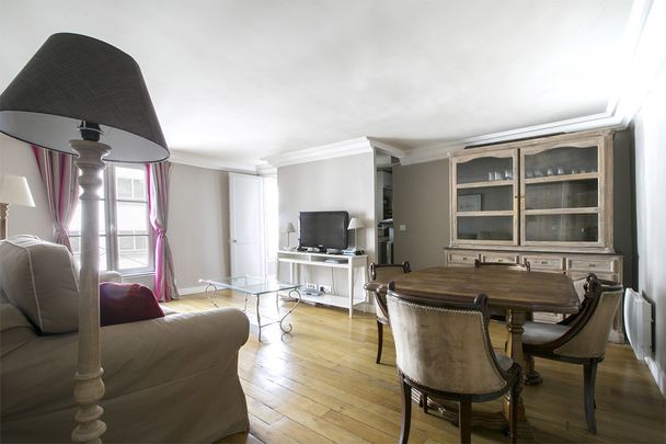 Appartement à louer rue Boissy d'Anglas, Paris 8ème - Photo 1