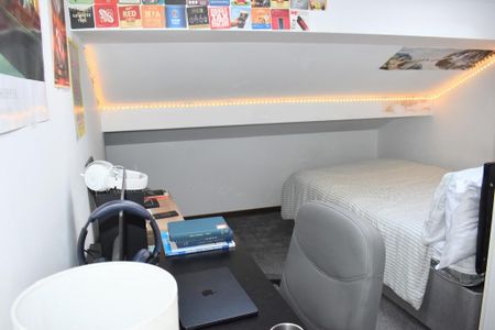 5 bedroom terraced house to rent - Photo 3