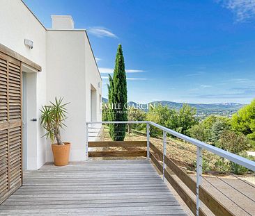 Villa à louer Gémenos au pied du massif de la Sainte-Baume, vue magnifique sur Garlaban - Photo 1