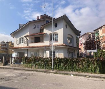 Bilocale in affitto - Photo 1