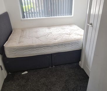 5 Bedroom House to Rent - Photo 6