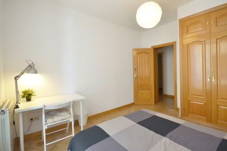 Calle Mesón de Paredes, Madrid, Community of Madrid 28012 - Foto 3