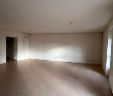 Location Appartement 3 pièces 75m² - Photo 1