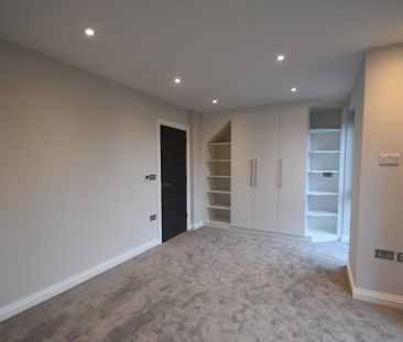 2 bedroom maisonette to rent - Photo 6