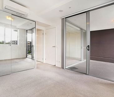 Resort Style all year round! - Photo 3