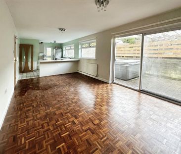 St. Davids Road, Miskin, PONTYCLUN - Photo 2