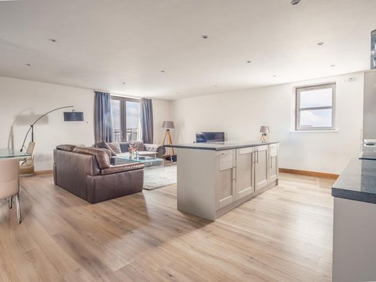 2 bedroom apartment to rent - Photo 1