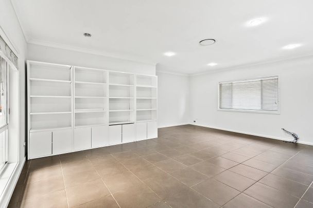 Low maintenance living in a beachside position - Photo 1