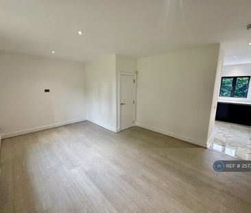 2 bedroom semi-detached house to rent - Photo 1