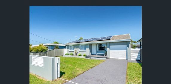 Renovated Home - Includes Electricity - Photo 2