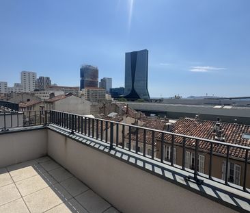 Location Appartement 2 pièces 40m² MARSEILLE 15ème - Photo 3