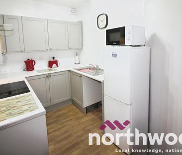 1 bedroom flat to rent - Photo 4