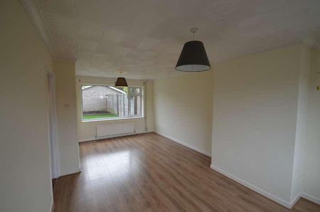 Wern Gifford, Abergavenny, NP7 - Photo 2