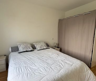 Location Maison 4 pièces 89m² NIORT 79000 - Photo 2