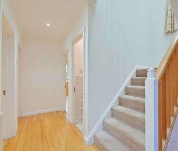 Bowring Green, Wd, Bushey, WD19 - Photo 2