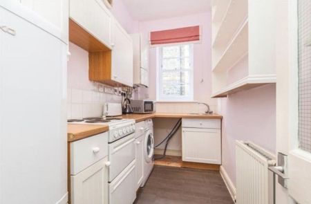 1 Bed Flat, Redland Road, BS6 - Photo 3