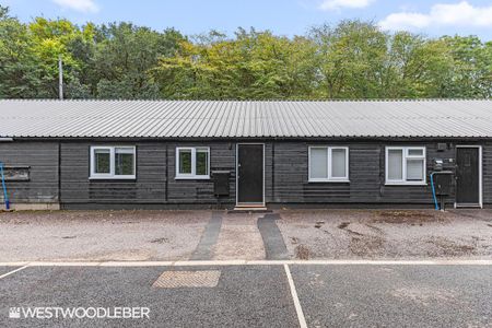 2 bedroom barn conversion to rent - Photo 2