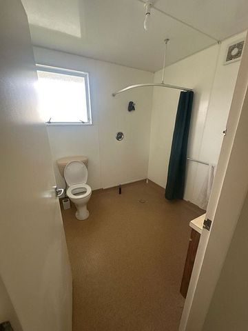 Hidden Tidy Easy Living On Reeve Street - Photo 5