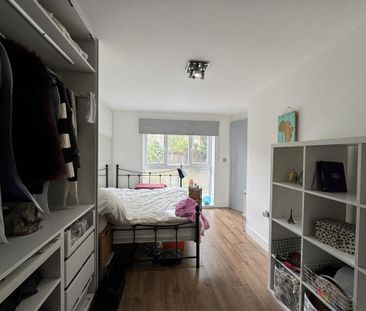 2 bedroom flat to rent - Photo 6