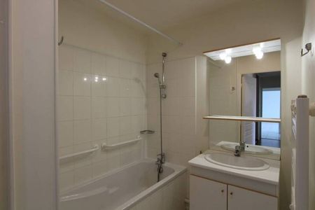 Appartement 3 pièces - - Photo 2