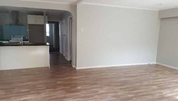 4 Bedrooms house or 3 bedroom plus an office - Photo 1