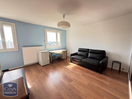 Location Appartement 2 pièces 31m² ST ETIENNE 42100 - Photo 2