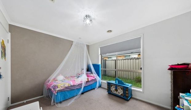 4 Bedroom Home, In A Sought After Location - Photo 1