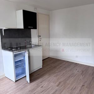 Lausanne - City center - Photo 2