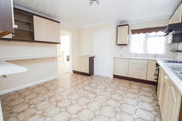 3 bedroom detached house to rent - Photo 1