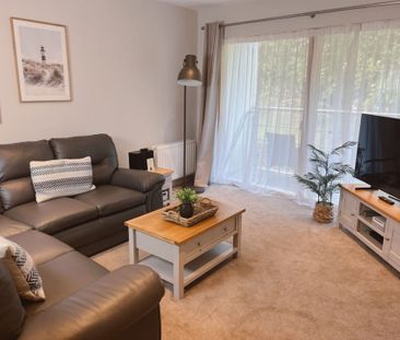 Lockton House Peasholm Gap, YO12 7TN, Scarborough - Photo 3