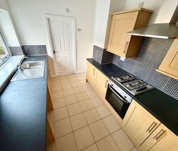 2 bedroom apartment to rent - Photo 6