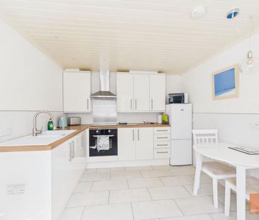 1 bedroom detached bungalow to rent - Photo 1
