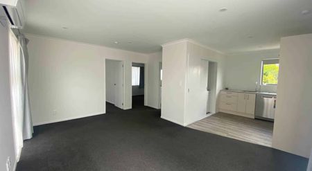 Modern House Looking For A New Family - Photo 4